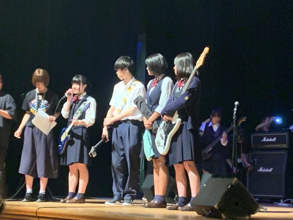 軽音楽部 尚美学園主催 けいおん夢まつりライブ に参加 山村国際高等学校 学校法人山村学園