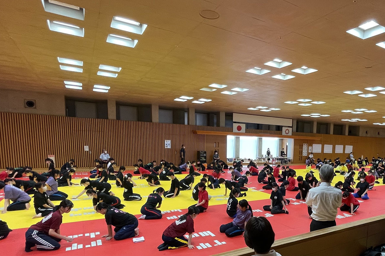 競技かるた部